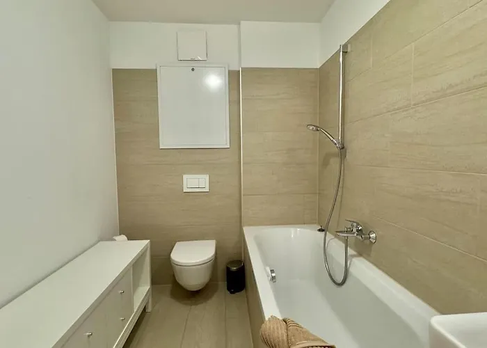 Wiener Townhouse Belvedere Apartment *
